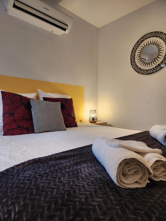 Chambres privées à Hautvillers, berceau du champagne avec salle de bain et toilettes incluses Chambre photo